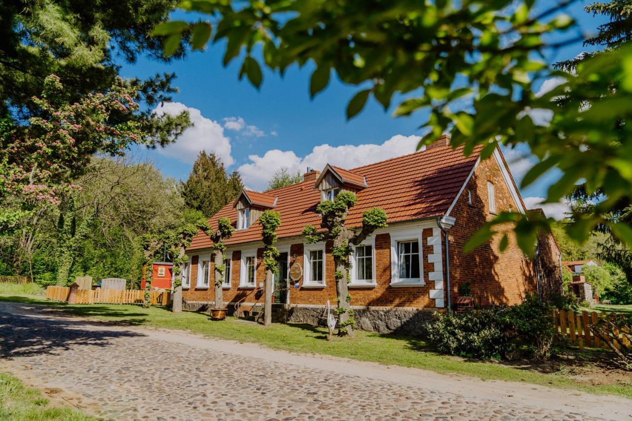Landhaus Goldene Gans Gross Pankow  Exterior photo
