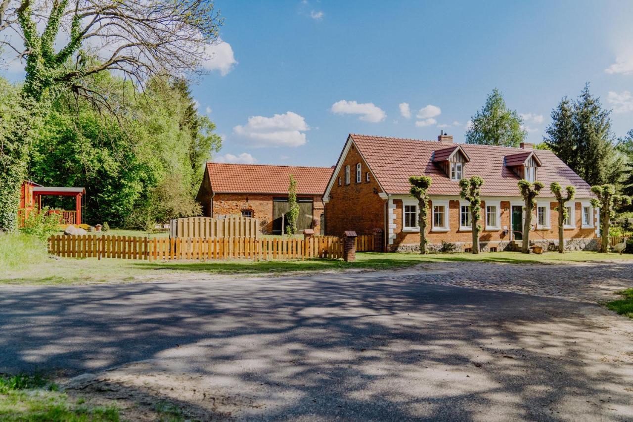 Landhaus Goldene Gans Gross Pankow  Exterior photo